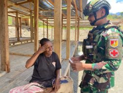 Door to door, Satgas Yonif 715/Mtl Maksimalkan Pelayanan Kesehatan di Puncak Jaya