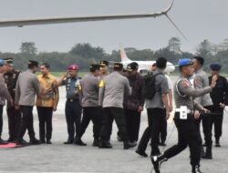 Komandan Lantamal I Sambut Kedatangan Kepala Kepolisian Republik Indonesia (Kapolri)