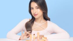Azarine X Jennifer Coppen Resmi Luncurkan Glowkiss Sunscreen Lip Balm SPF 35 PA+++ : 3 in 1 Lip Balm Andalan untuk Bibir Sehat dan Glowing!