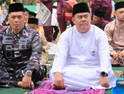 Sholat Idul Adha 1446 H/2025 M, Danlanal Bintan di Desa Pangkil Teluk Bintan Bersama Bupati Bintan dan Masyarakat