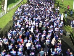 Ribuan Warga Masyarakat Banjiri Mako Lantamal IX Ambon Semarakkan HUT Ke-72 Lantamal IX Ikuti Fun Bike dan Fun Walk