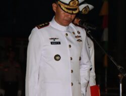 Danlanal Simeulue Bertindak Sebagai Inspektur Upacara Dalam Apel Kehormatan dan Renungan Suci Tahun 2025