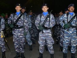 Prajurit Lanal Bandung Ikuti Apel Kehormatan dan Renungan Suci Dalam Rangka Peringatan HUT Ke-80 Kemerdekaan Republik Indonesia di Taman Pahlawan Nasional Cikutra
