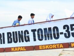 Kodaeral I Tanamkan Wawasan Kemaritiman Kepada Generasi Muda Pelajar Dalam Kunjungan Edukatif di Mako Kodaeral I dan KRI Bung Tomo-357